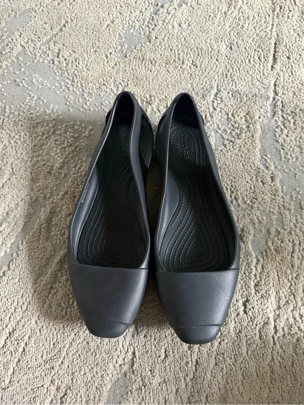 Crocs Black Sienna Ballet Flats Comfort Slip On lightweight cutout 10